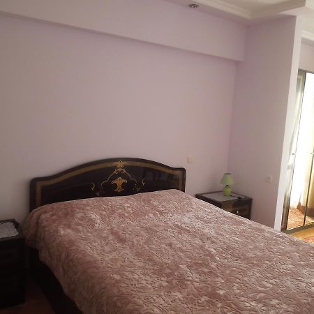 Nellie'S Apartment Batum Dış mekan fotoğraf