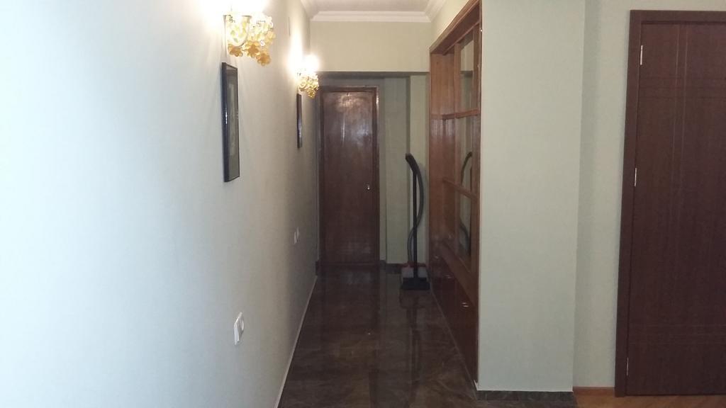 Nellie'S Apartment Batum Dış mekan fotoğraf